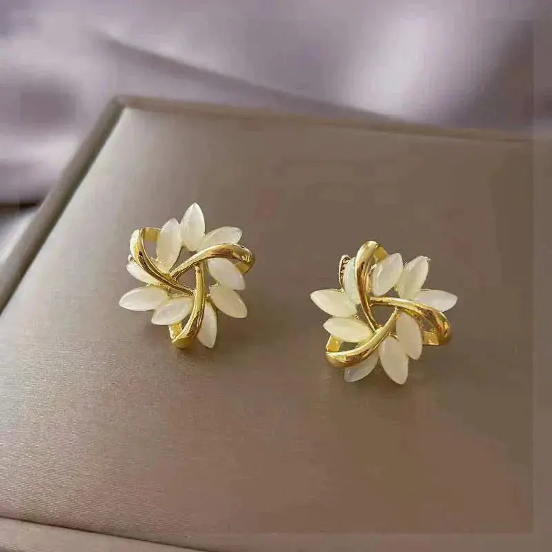Léonie™ | Boucles d'Oreilles Opale Dorées Élégantes