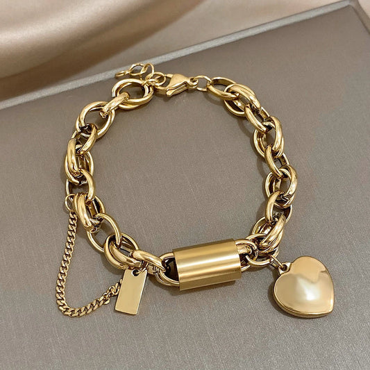 Sofia | Bracciale Catena Dorata con Cuore