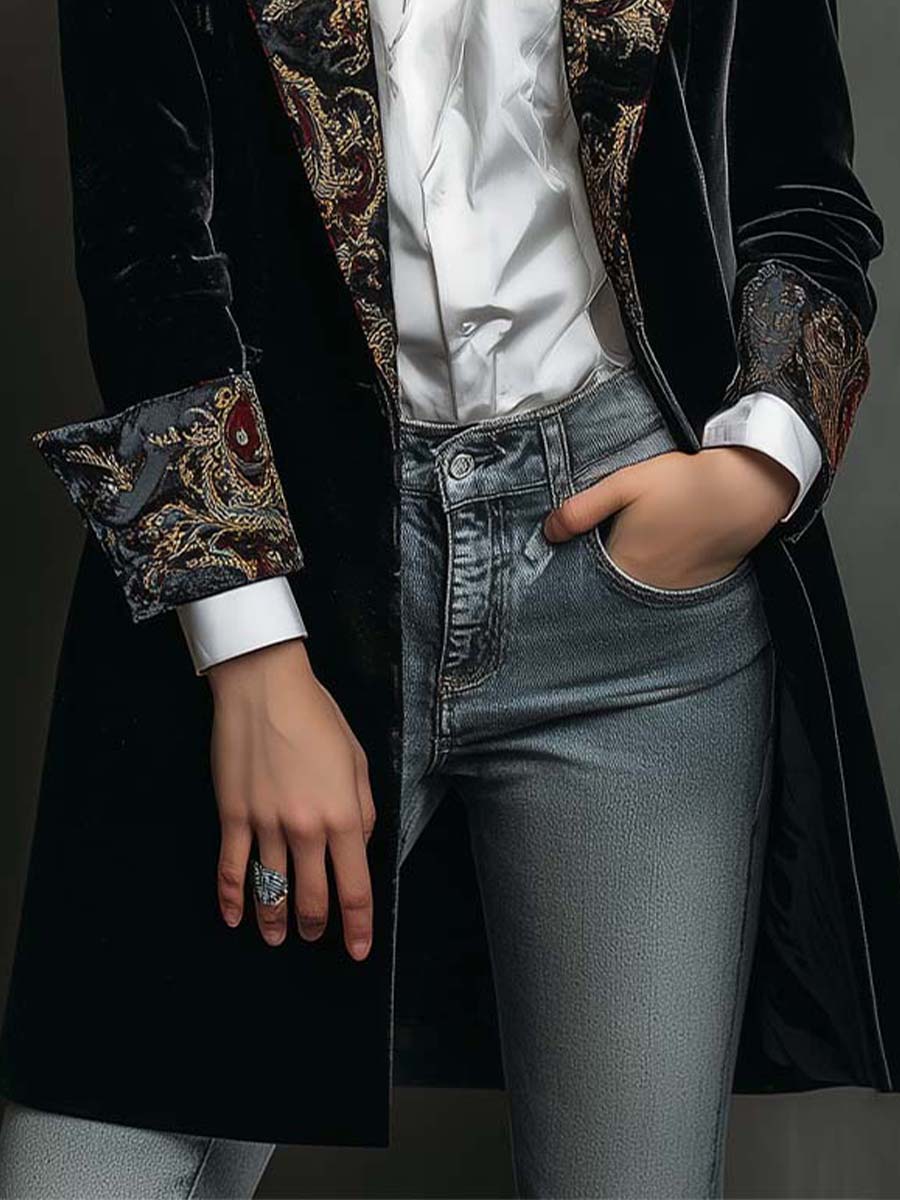 Clarissa | Blazer Lungo in Velluto con Ricami Barocchi - Nora Valtieri