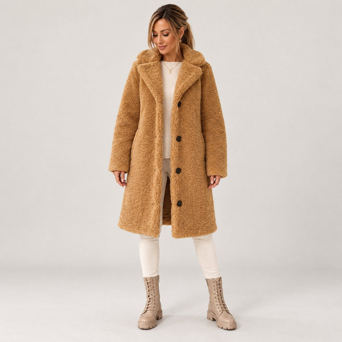 Annetta - cappotto Lungo in Teddy con Revers da donna, colore cammello, vista 3