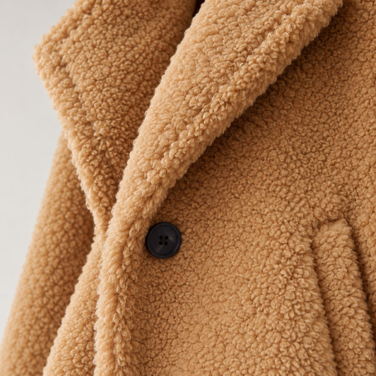 Annetta - cappotto Lungo in Teddy con Revers da donna, colore cammello, vista 5