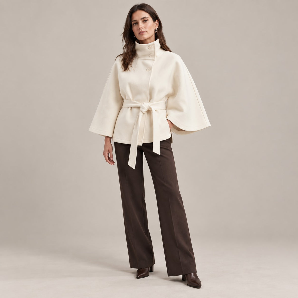 Lina - mantella con Collo Alto e Cintura da donna, colore panna, vista 9