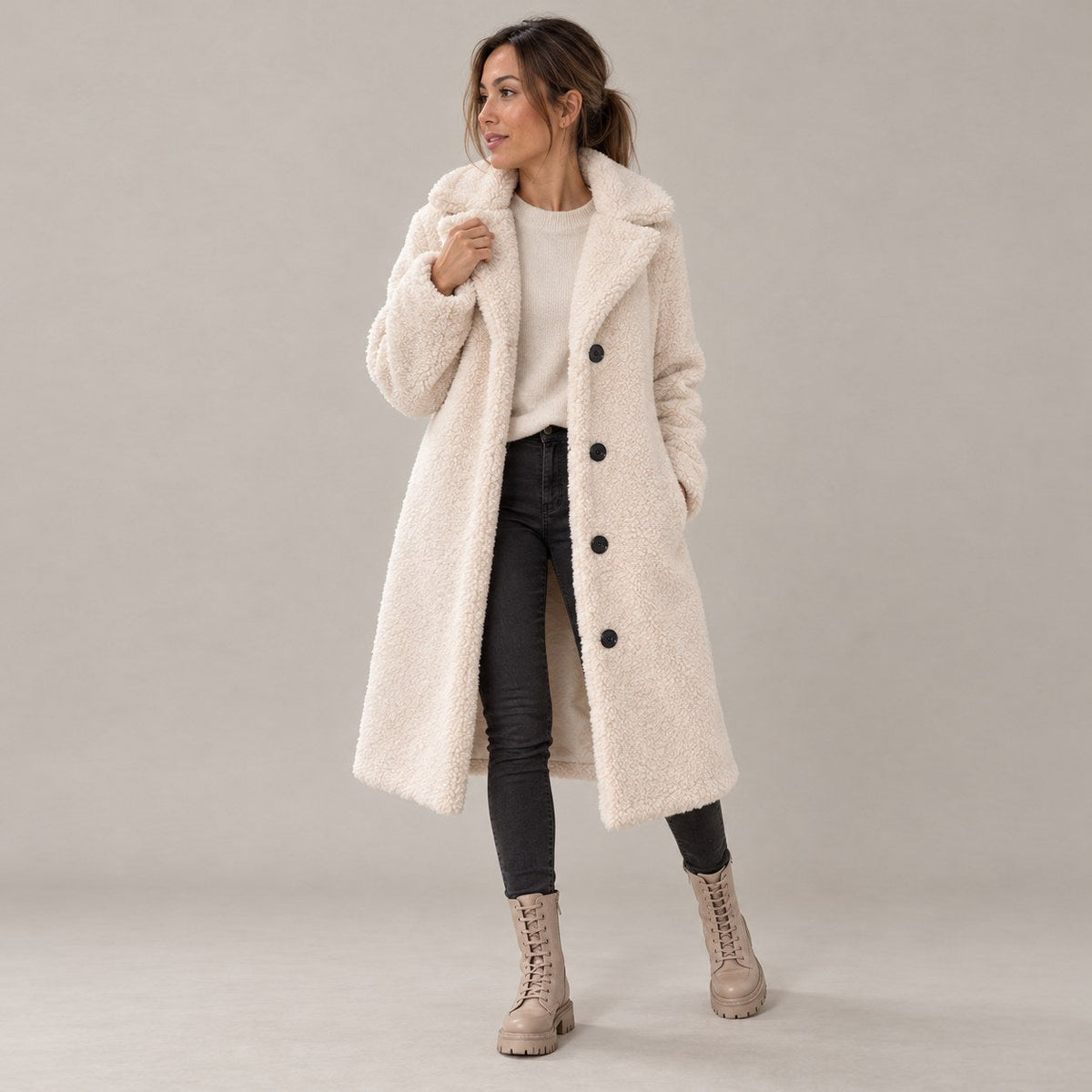 Annetta - cappotto Lungo in Teddy con Revers da donna, colore panna, vista 12