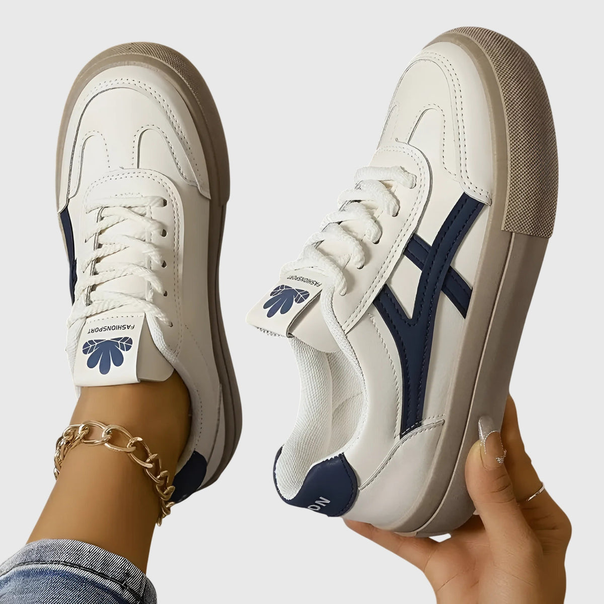 Chiara | Sneakers Comfort con Suola Larga